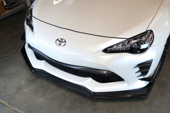 APR Performance Carbon Fiber Front Airdam fits 2017-up Toyota GT86