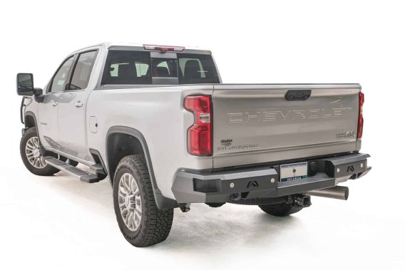 Fab Fours CH20-W4951-1 Premium Rear Bumper