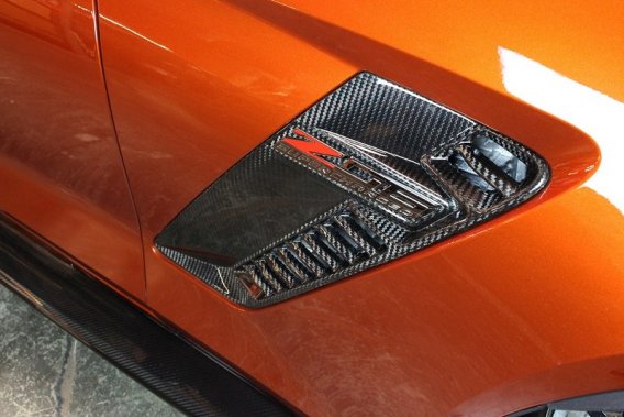 C7 Corvette Z06 Carbon Fiber Front Fender Vents